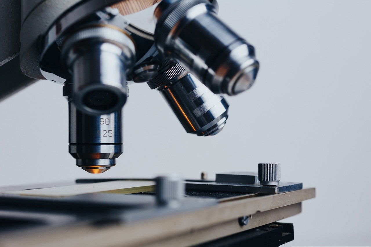 Microscope.